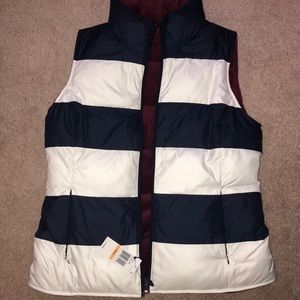 NWT Nautica vest!